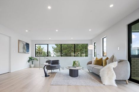 Photo of property in 1-35 Pinecrest Drive, Gulf Harbour, Whangaparaoa, 0930