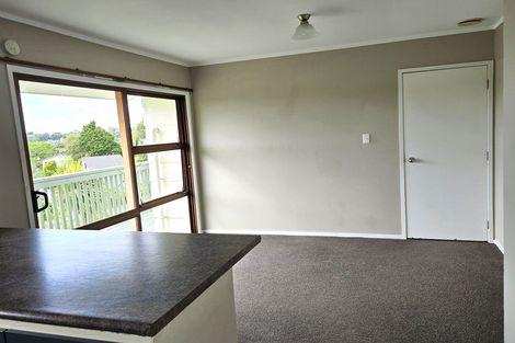 Photo of property in 2/94 John Downs Drive, Browns Bay, Auckland, 0630