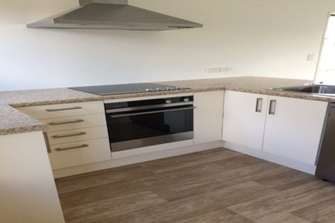 Photo of property in 33 Eddowes Street, Manurewa, Auckland, 2102