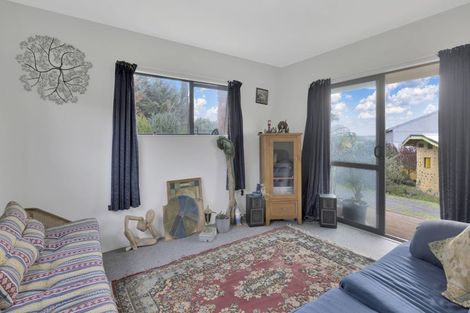 Photo of property in 69 Princes Street, Waikari, 7420