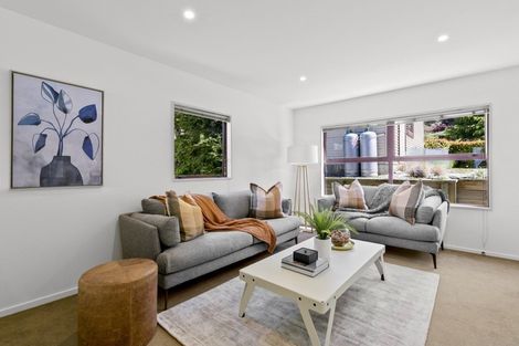 Photo of property in 21 Highview Terrace, Queenstown, 9300