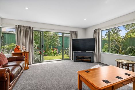 Photo of property in 90 Matai Street, Riccarton, Christchurch, 8011