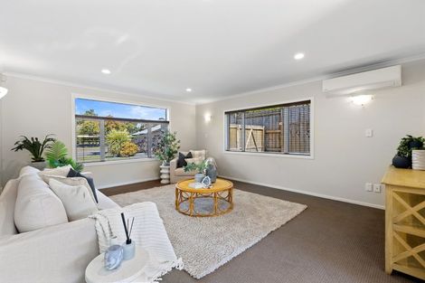 Photo of property in 31 Manor Park Drive, Pyes Pa, Tauranga, 3112