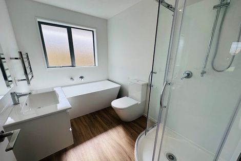 Photo of property in 32 Eileen Way, Rolleston, 7615