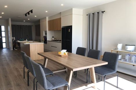Photo of property in 8 Frontier Lane, Flat Bush, Auckland, 2019