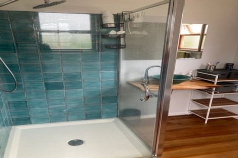 Photo of property in 85 Harbour View Road, Northland, Wellington, 6012