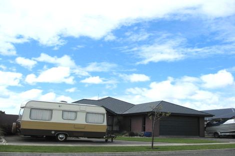 Photo of property in 18 Monaco View, Stoke, Nelson, 7011