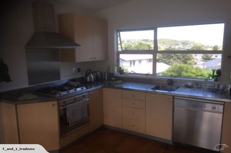 Photo of property in 11 Rhine Street, Island Bay, Wellington, 6023