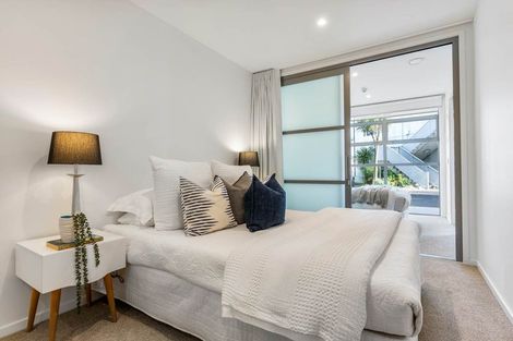 Photo of property in 4/35 Kilmore Street, Christchurch Central, Christchurch, 8013