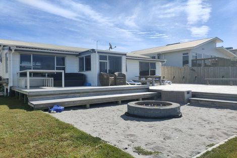 Photo of property in 463 Pukehina Parade, Pukehina, 3189