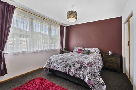 Photo of property in 51 Parenga Street, Wainuiomata, Lower Hutt, 5014