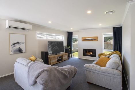 Photo of property in 20 Schooner Drive, Whitby, Porirua, 5024