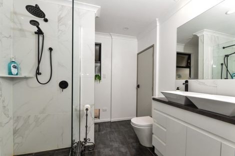 Photo of property in 50 Poaka Avenue, Dinsdale, Hamilton, 3204