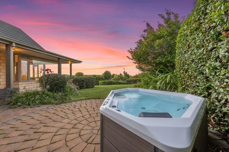 Photo of property in 3 Watlings Place, Kennedys Bush, Christchurch, 8025