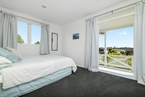 Photo of property in 26 Endeavour Avenue, Welcome Bay, Tauranga, 3112