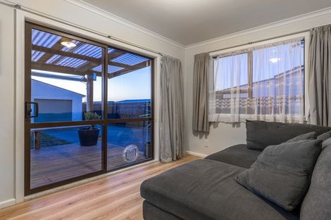 Photo of property in 137 Cambridge Street, Levin, 5510