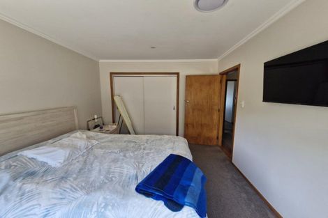 Photo of property in 24 Scott Street, Moturoa, New Plymouth, 4310
