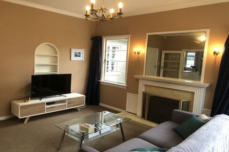 Photo of property in 299 Fitzherbert Avenue, West End, Palmerston North, 4410