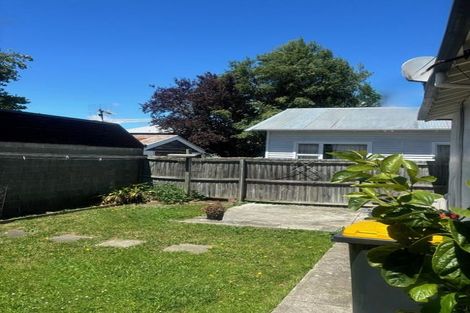 Photo of property in 64 Division Street, Riccarton, Christchurch, 8041