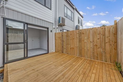 Photo of property in 3/345 Pakuranga Road, Pakuranga Heights, Auckland, 2010