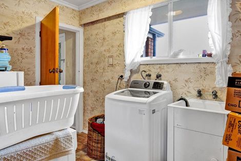 Photo of property in 433 Broadway, Stratford, 4332