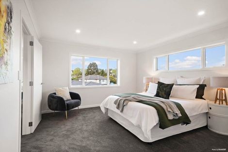 Photo of property in 26b Stottholm Road, Titirangi, Auckland, 0604