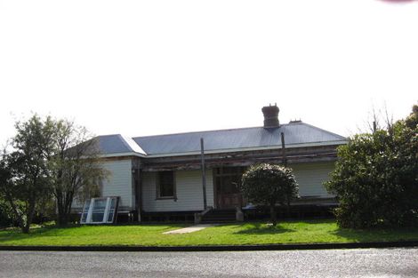Photo of property in 32- 34 Church Street, Reefton, 7830
