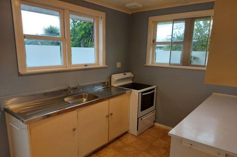 Photo of property in 2/16a Liverpool Street, Trentham, Upper Hutt, 5018