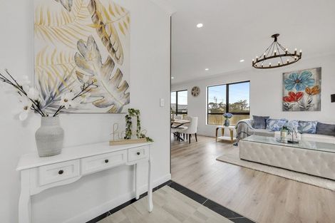 Photo of property in 2a Ballyalton Crescent, Flat Bush, 2019