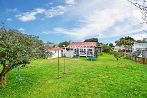 Photo of property in 3 Ferguson Street, Mangere East, Auckland, 2024