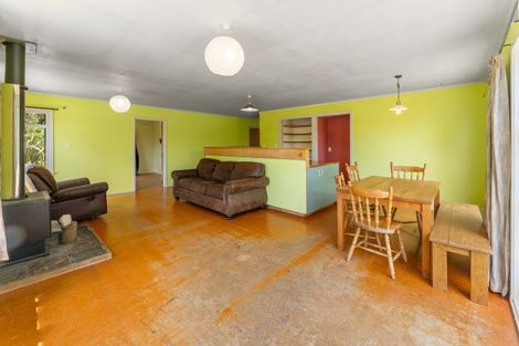 Photo of property in 1 Goddard Road, Tasman, Upper Moutere, 7173