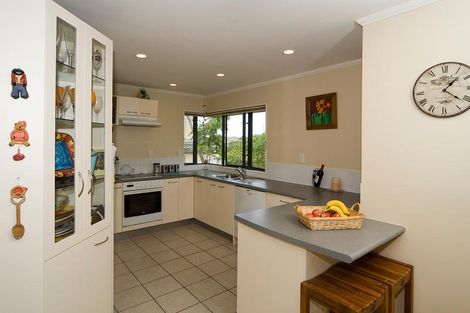 Photo of property in 20 Excelsa Place, Albany, Auckland, 0632