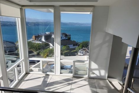Photo of property in 11 Robieson Street, Roseneath, Wellington, 6011