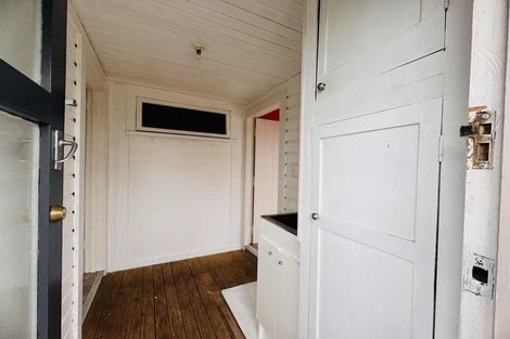 Photo of property in 37 Bryant Street, Takaro, Palmerston North, 4412