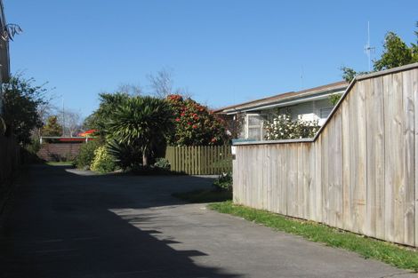 Photo of property in 722 Pioneer Highway, Takaro, Palmerston North, 4412