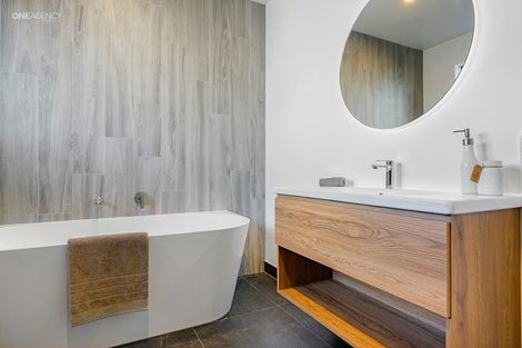 Photo of property in 6 Oakville Close, Rangiora, 7400