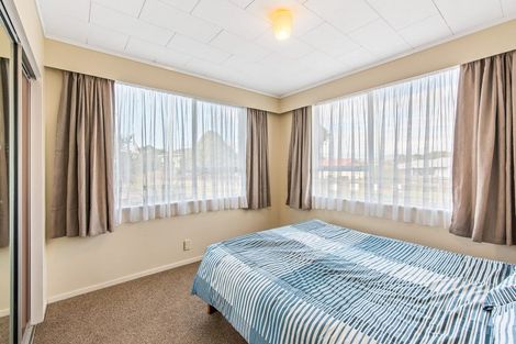 Photo of property in 37 Te Kupe Road, Paraparaumu Beach, Paraparaumu, 5032