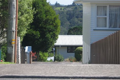 Photo of property in 2/155 Manuka Road, Bayview, Auckland, 0629