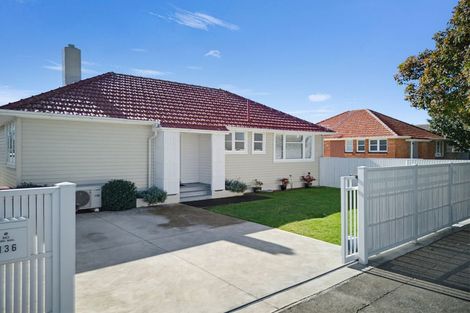 Photo of property in 136 Nuffield Avenue, Marewa, Napier, 4110