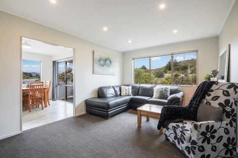 Photo of property in 67 Omapere Street, Whitby, Porirua, 5024