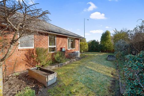 Photo of property in 106 Saint Martins Road, Saint Martins, Christchurch, 8022