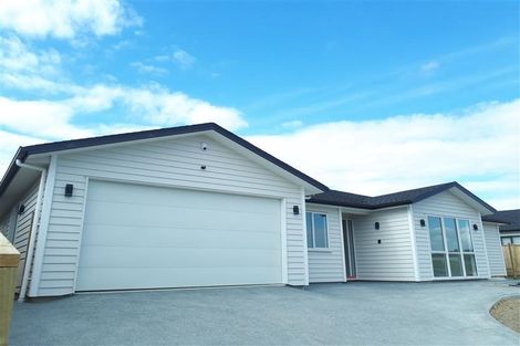 Photo of property in 55 Pitoitoi Drive, Riverhead, 0820