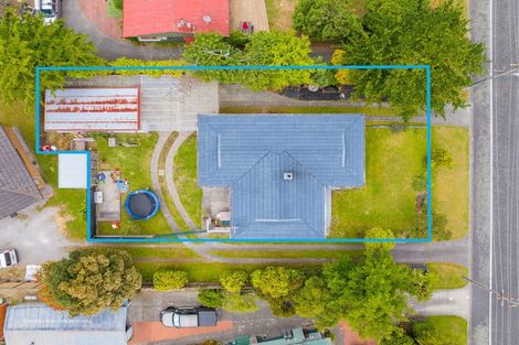 Photo of property in 28 Tamatea Road, Taupo, 3330