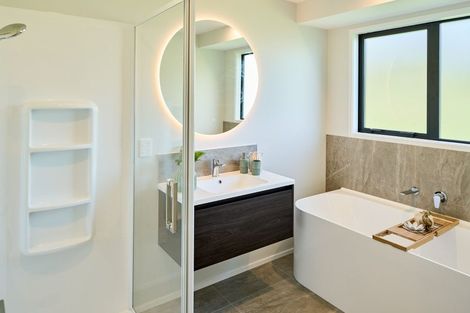 Photo of property in 100 Waipunahau Road, Waikanae, 5036