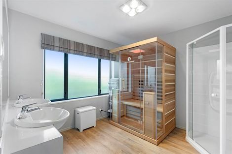 Photo of property in 4 Westall Lane, Avonhead, Christchurch, 8042