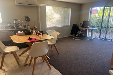 Photo of property in 18 Ballymore Drive, Pinehill, Auckland, 0632