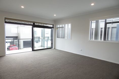 Photo of property in 26 Mollusc Road, Hobsonville, Auckland, 0616