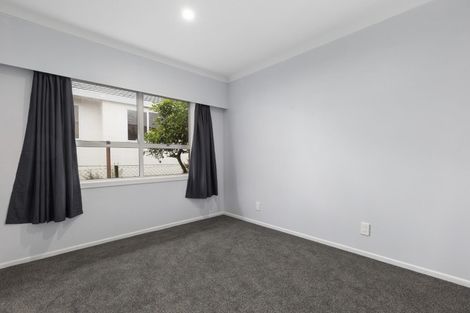 Photo of property in 2c Grierson Place, Pukekohe, 2120