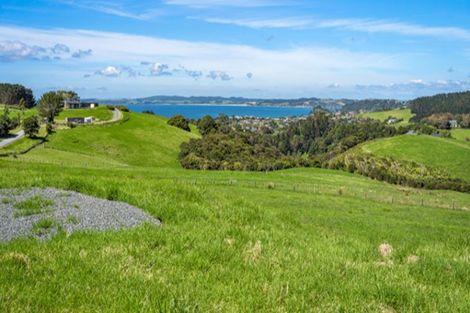 Photo of property in 98 Cape Rodney Road, Leigh, 0985