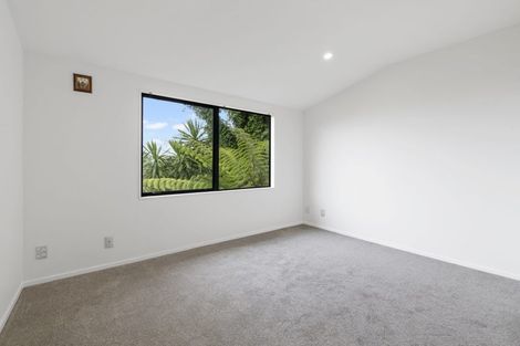Photo of property in 23 Mariners View Road, Beach Haven, Auckland, 0626